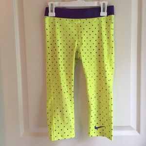 Girls Nike Pro neon yellow Capri pants